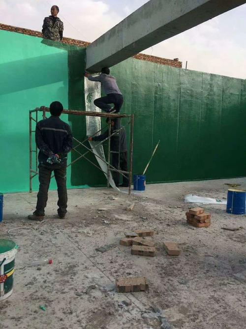芒市针对老旧车间地面普遍存在的起砂、裂缝问题